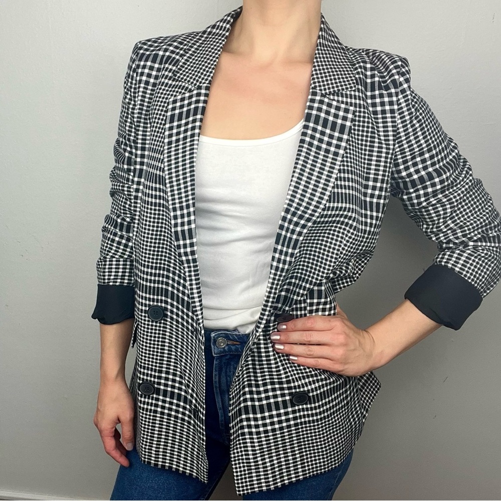 H&M checkered blazer